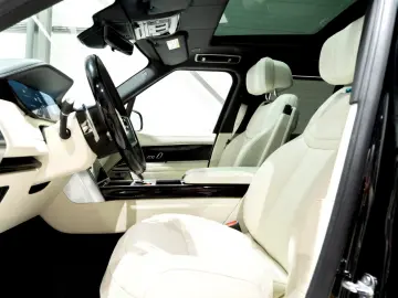 Land Rover Range Rover P550e PHEV Autobiography L460