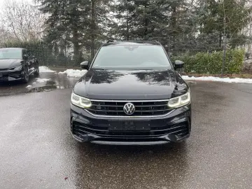 VW Tiguan 2.0 TDI DSG R-Line LED Navi ACC RFK