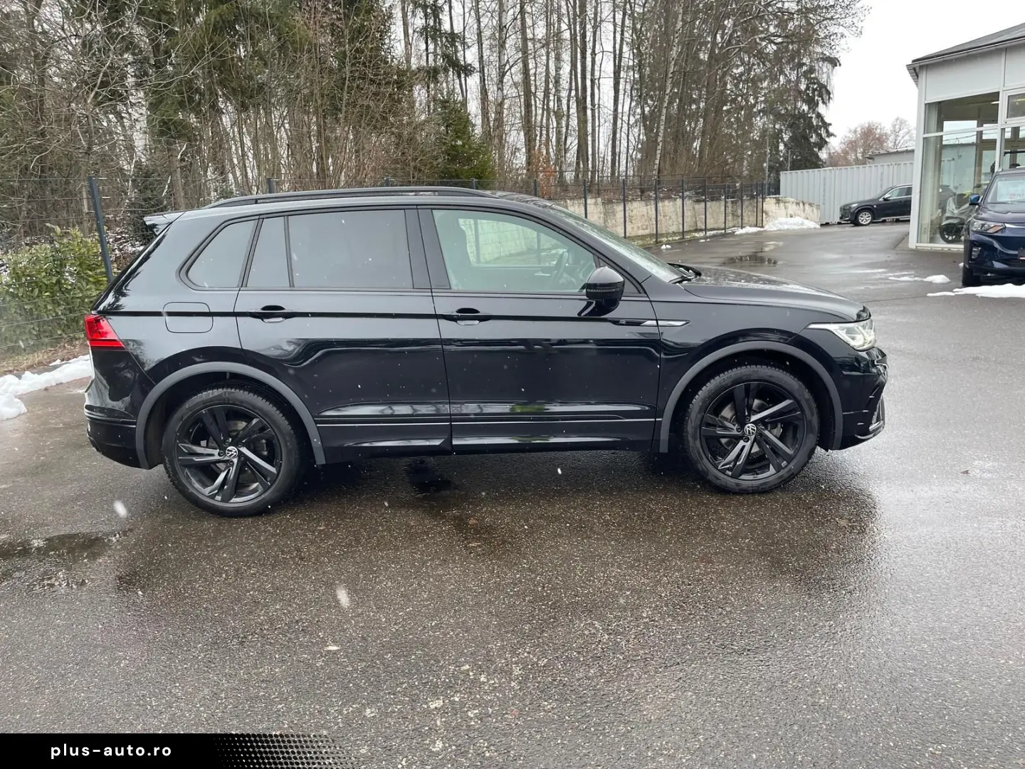 VW Tiguan 2.0 TDI DSG R-Line LED Navi ACC RFK