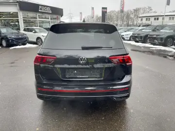 VW Tiguan 2.0 TDI DSG R-Line LED Navi ACC RFK