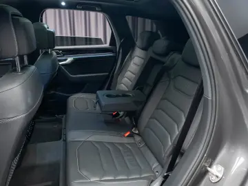 Volkswagen Touareg R-Line V6 TDI