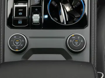 Volkswagen Touareg R-Line V6 TDI