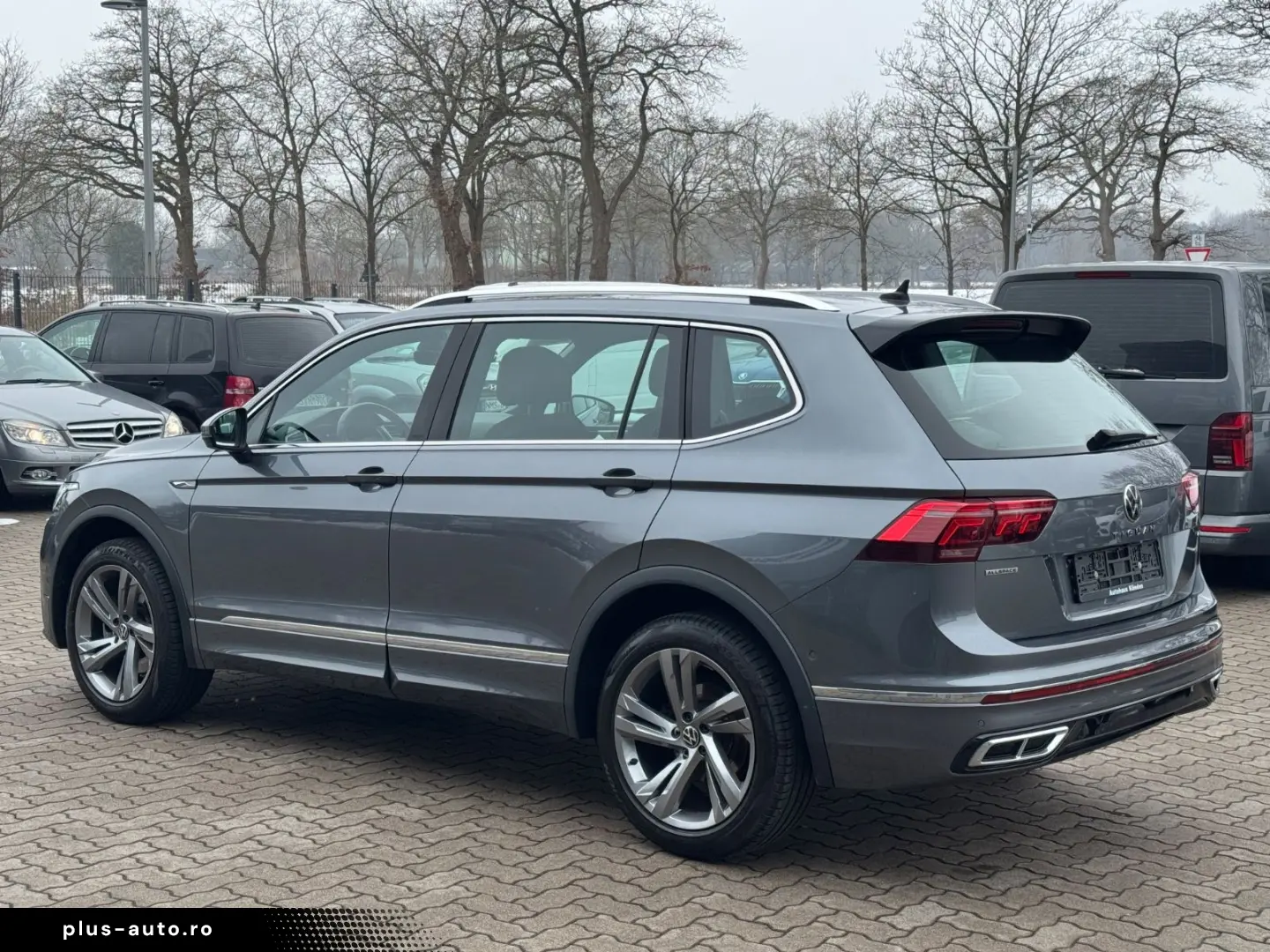VW Tiguan R-Line 4Motion HUP RFK IQ ACC