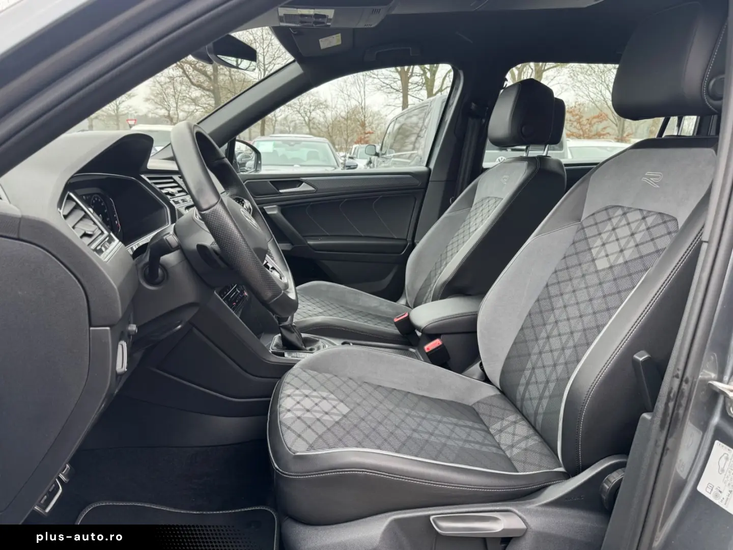 VW Tiguan R-Line 4Motion HUP RFK IQ ACC