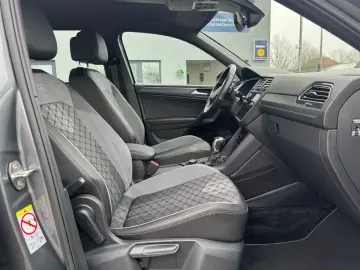 VW Tiguan R-Line 4Motion HUP RFK IQ ACC