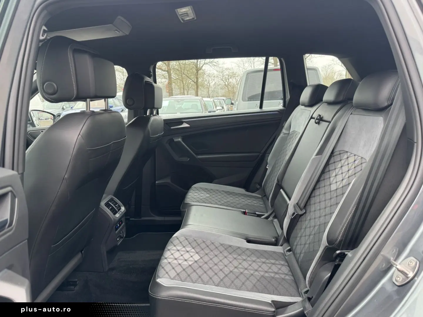 VW Tiguan R-Line 4Motion HUP RFK IQ ACC