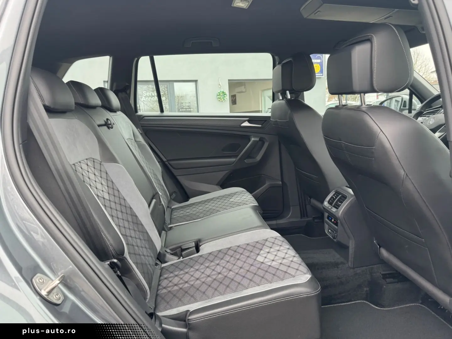 VW Tiguan R-Line 4Motion HUP RFK IQ ACC