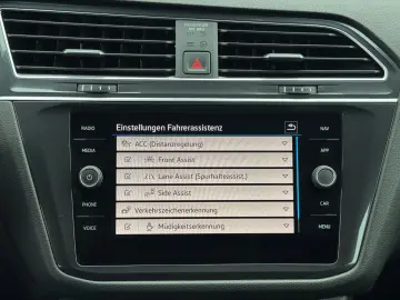 VW Tiguan R-Line 4Motion HUP RFK IQ ACC