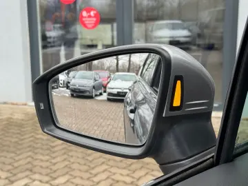 VW Tiguan R-Line 4Motion HUP RFK IQ ACC