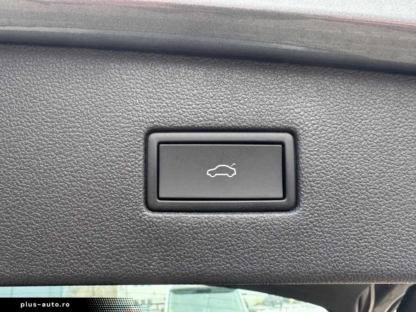 VW Tiguan R-Line 4Motion HUP RFK IQ ACC