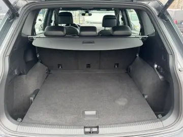 VW Tiguan R-Line 4Motion HUP RFK IQ ACC