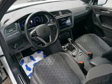 VW Tiguan R-Line 4Motion 2.0TDI BlackStyle IQ.Light