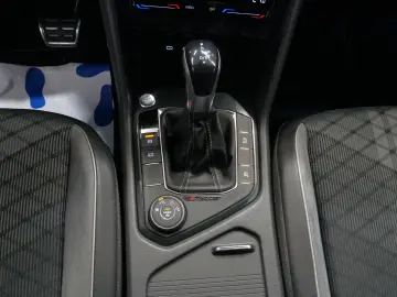 VW Tiguan R-Line 4Motion 2.0TDI BlackStyle IQ.Light