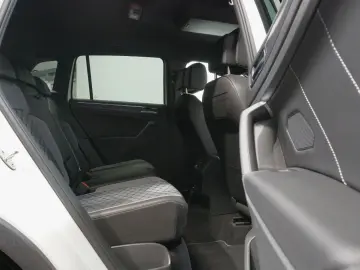 VW Tiguan R-Line 4Motion 2.0TDI BlackStyle IQ.Light