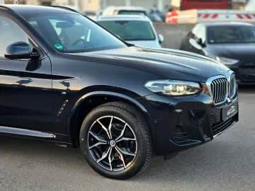 BMW X3 xDrive 20 d M-SPORT LIVE NAV LED AHK AMBIENTE