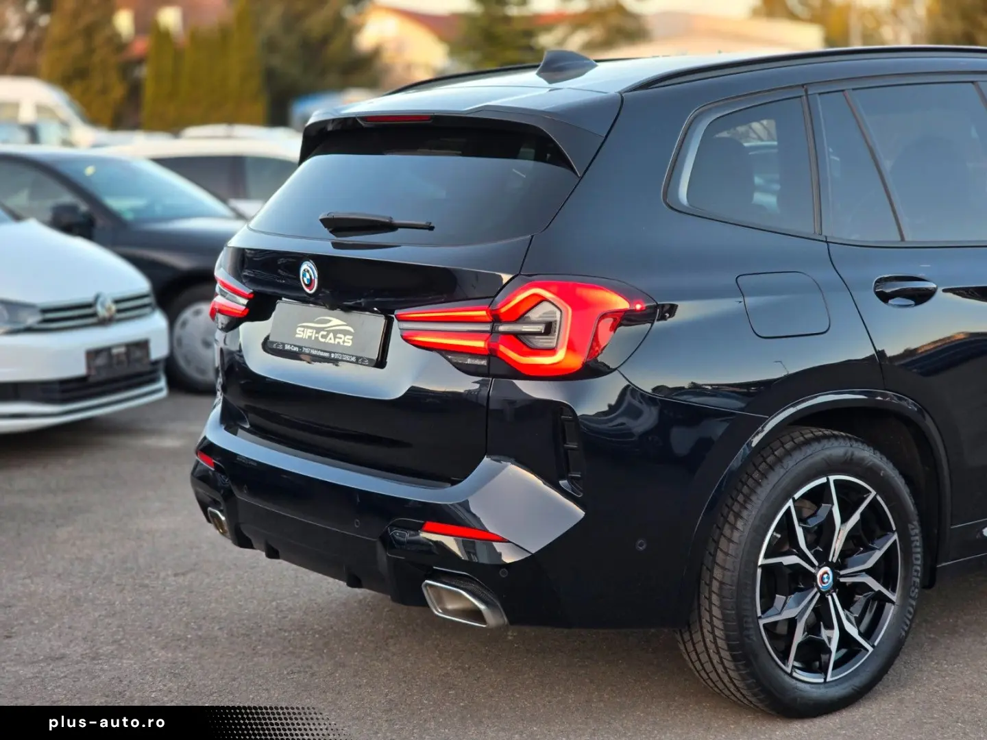 BMW X3 xDrive 20 d M-SPORT LIVE NAV LED AHK AMBIENTE