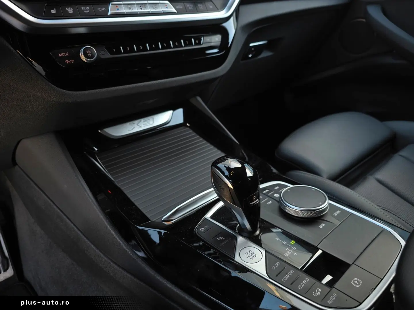 BMW X3 xDrive 20 d M-SPORT LIVE NAV LED AHK AMBIENTE