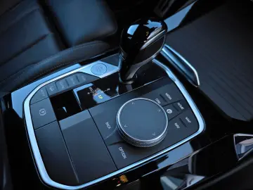 BMW X3 xDrive 20 d M-SPORT LIVE NAV LED AHK AMBIENTE