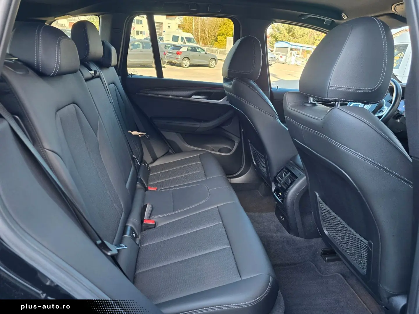 BMW X3 xDrive 20 d M-SPORT LIVE NAV LED AHK AMBIENTE