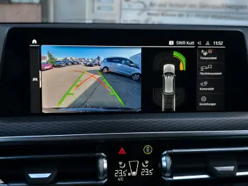 BMW X3 xDrive 20 d M-SPORT LIVE NAV LED AHK AMBIENTE