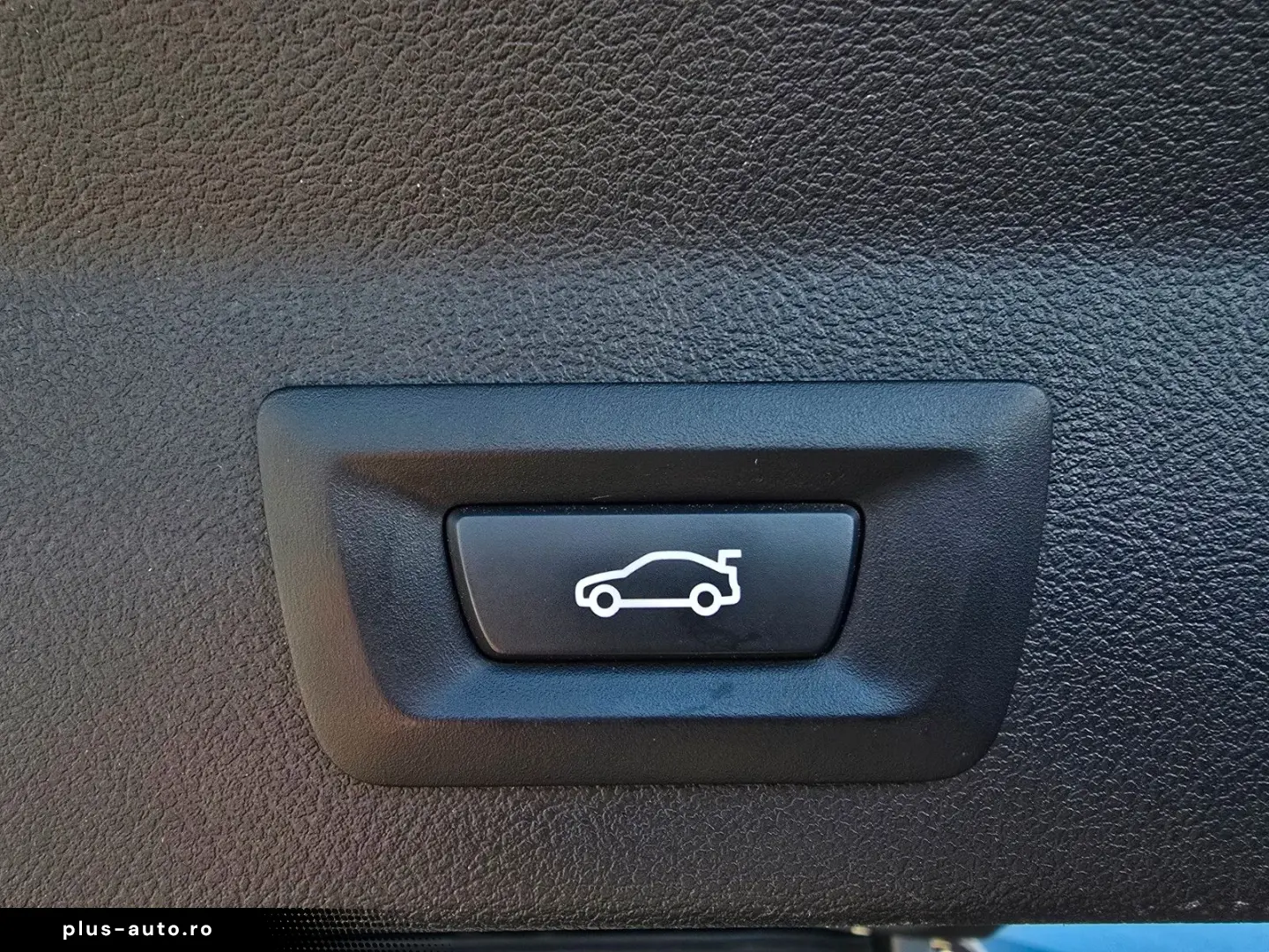 BMW X3 xDrive 20 d M-SPORT LIVE NAV LED AHK AMBIENTE