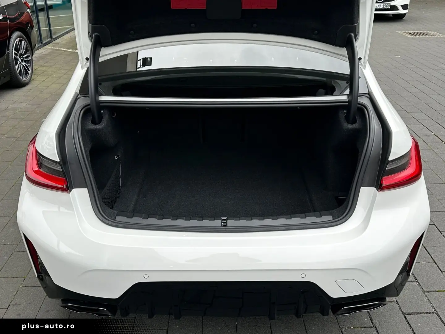 BMW M340d xDrive Limousine   Head-Up   360