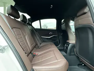 BMW M340d xDrive Limousine   Head-Up   360