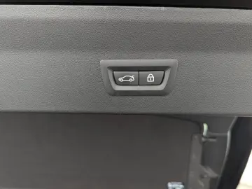 BMW X4 xDrive30d Mild-Hybrid M Sport LASER LEDER AHK