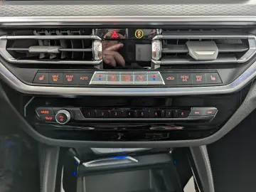 BMW X4 xDrive30d Mild-Hybrid M Sport LASER LEDER AHK