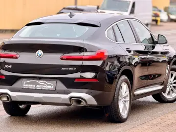 BMW X4 xDrive 20d LED 360Kamera LCI ACC Leder 18Zoll