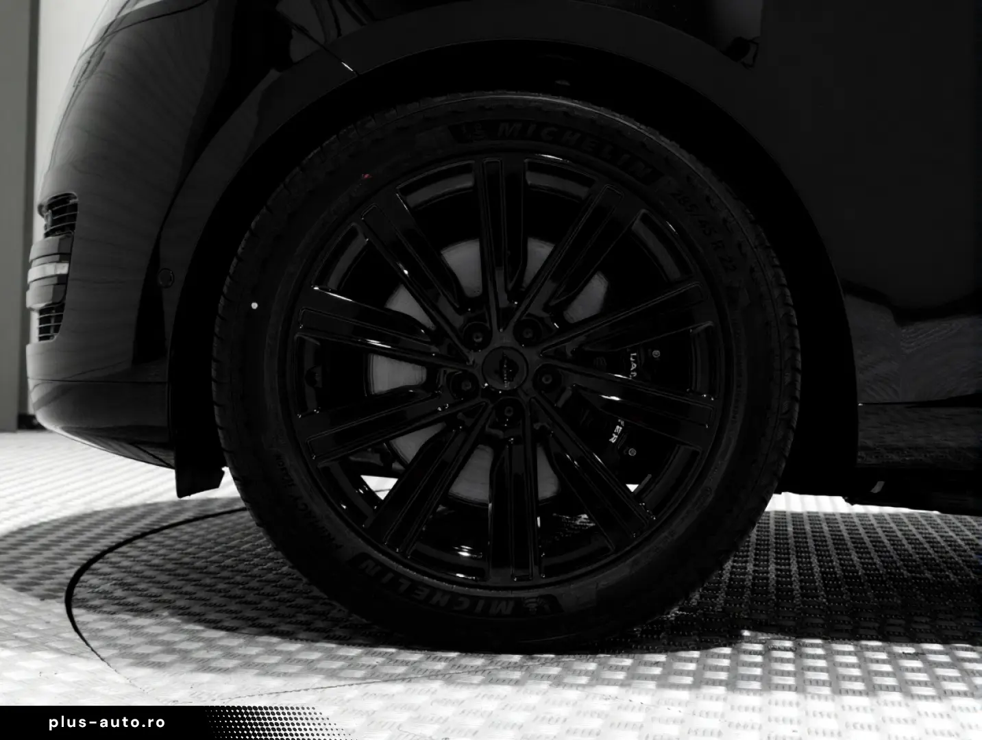 Land Rover Range Rover P550e PHEV Autobiography L460