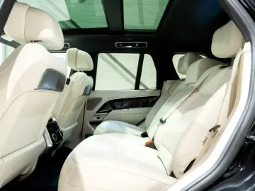 Land Rover Range Rover P550e PHEV Autobiography L460