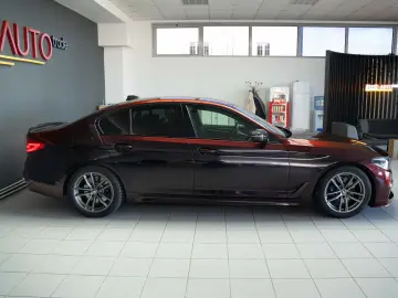 BMW 530e X-Drive Plug-in