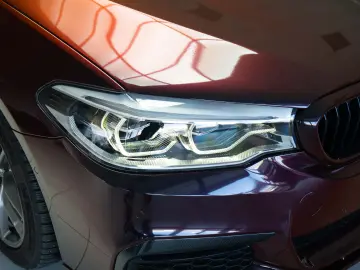 BMW 530e X-Drive Plug-in