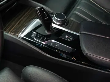 BMW 530e X-Drive Plug-in