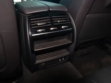 BMW 530e X-Drive Plug-in