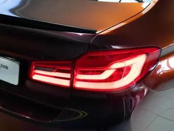 BMW 530e X-Drive Plug-in