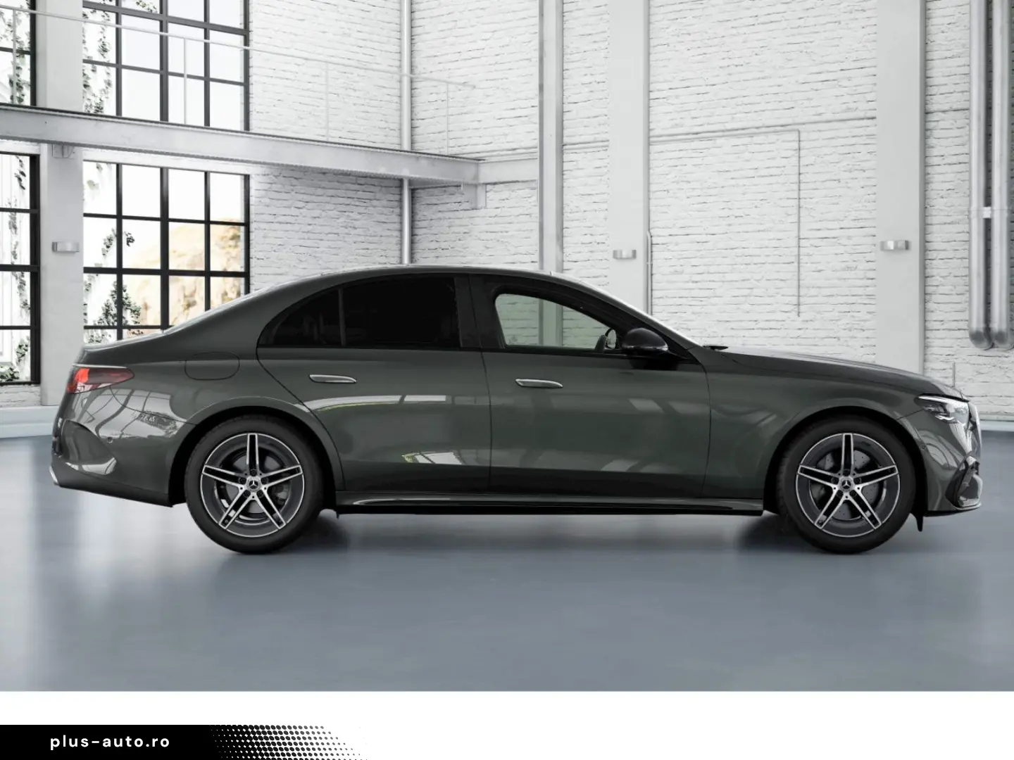 MERCEDES-BENZ E 220 d AMG Superscreen Pano MEMORY 360