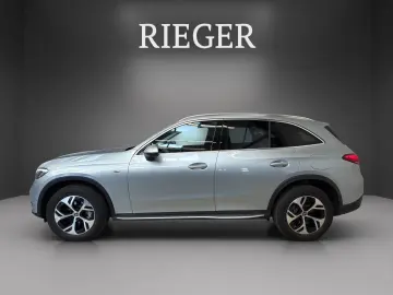 MERCEDES-BENZ GLC 300 e 4M