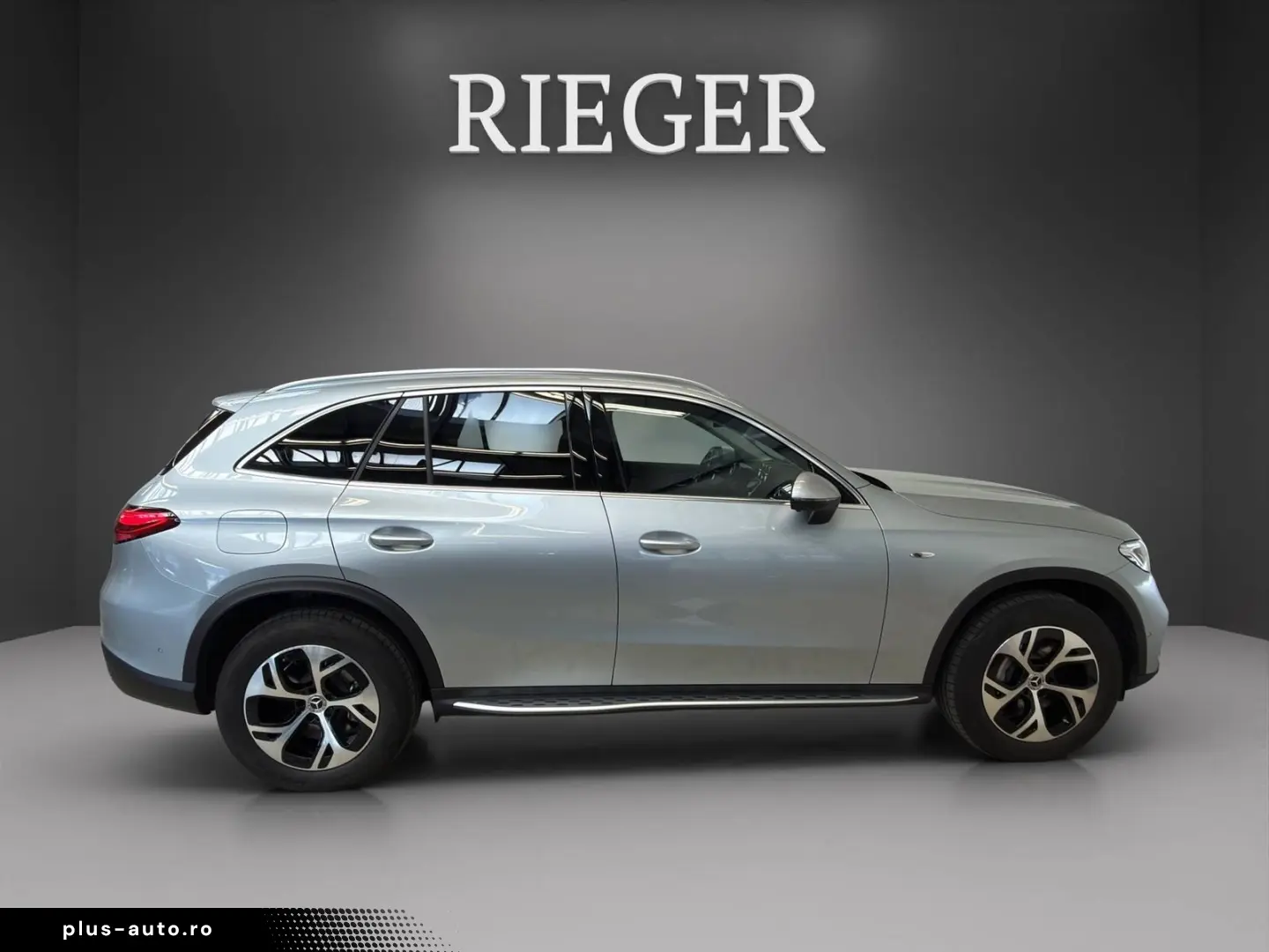 MERCEDES-BENZ GLC 300 e 4M