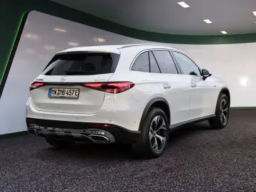 MERCEDES-BENZ GLC 300 e 4M Avantgarde