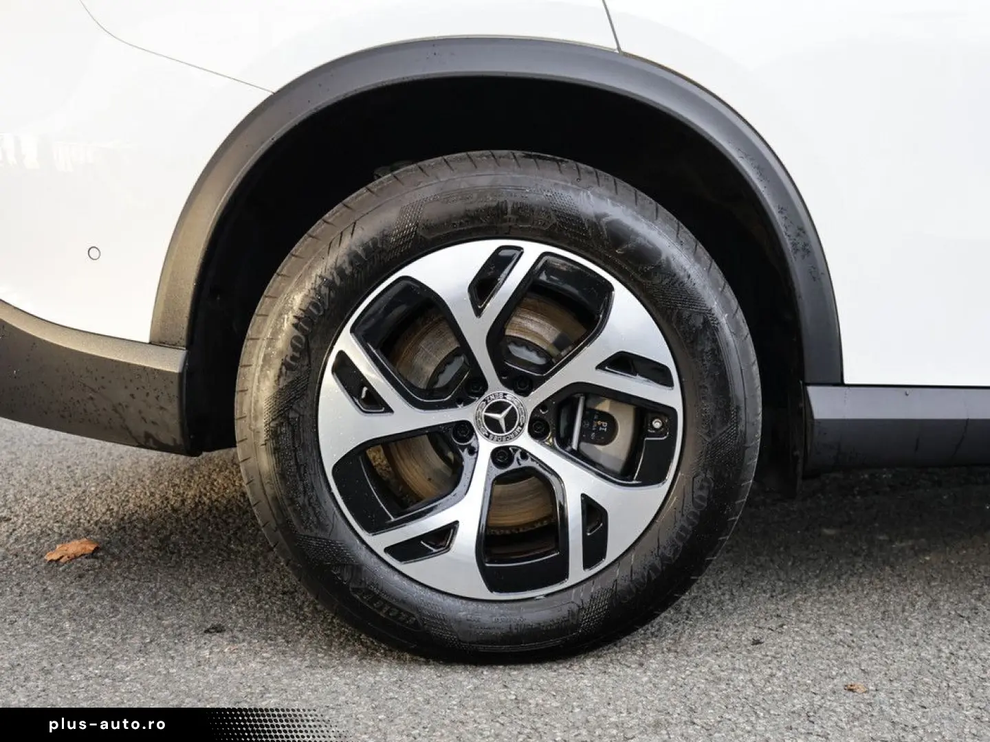 MERCEDES-BENZ GLC 300 e 4M Avantgarde