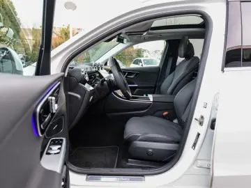 MERCEDES-BENZ GLC 300 e 4M Avantgarde