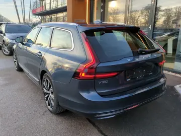 VOLVO V90 Inscription Expression Recharge Plug-In Hybr