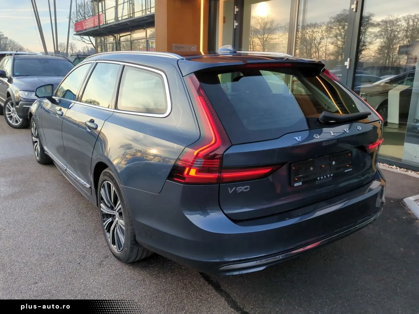 VOLVO V90 Inscription Expression Recharge Plug-In Hybr