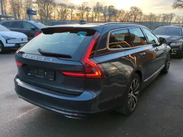 VOLVO V90 Inscription Expression Recharge Plug-In Hybr