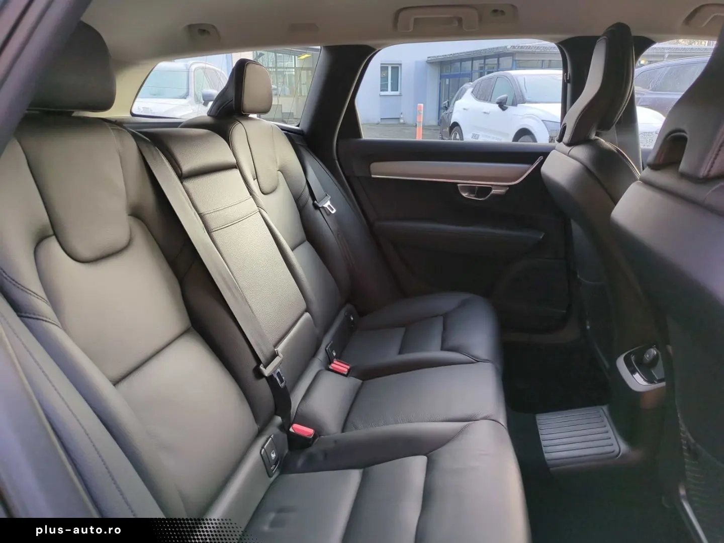 VOLVO V90 Inscription Expression Recharge Plug-In Hybr