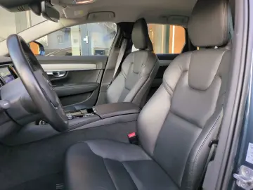 VOLVO V90 Inscription Expression Recharge Plug-In Hybr