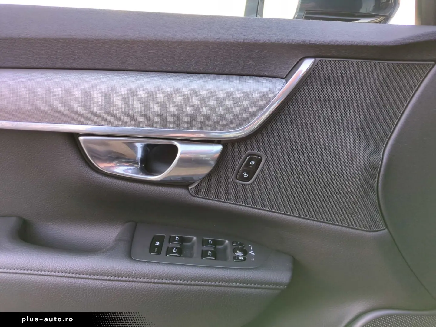 VOLVO V90 Inscription Expression Recharge Plug-In Hybr