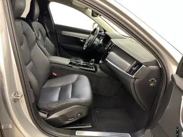 VOLVO V 90 T6 Twin Engine AWD Core Plug-In AHK